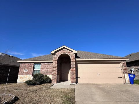Photo of 1710 Yale Street, Farmersville, TX 75442 (MLS # 21179986)