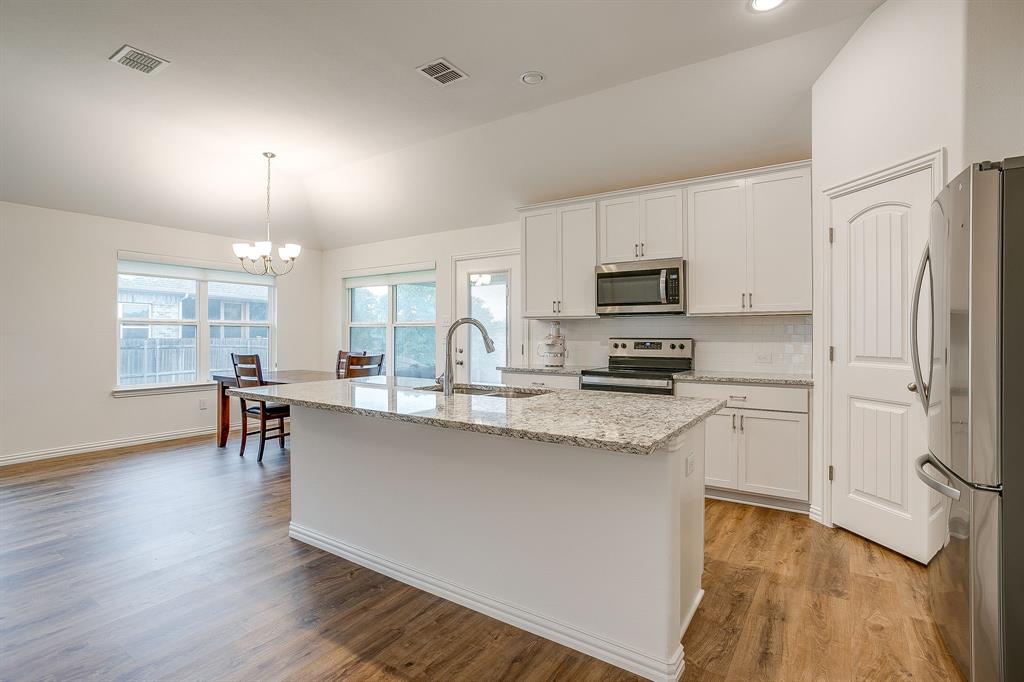 Mountain Vly Lake Ph 4 - Residential