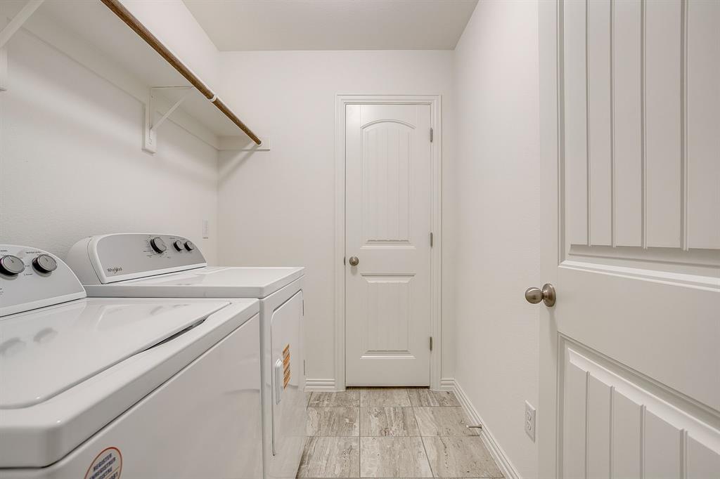 Mountain Vly Lake Ph 4 - Residential