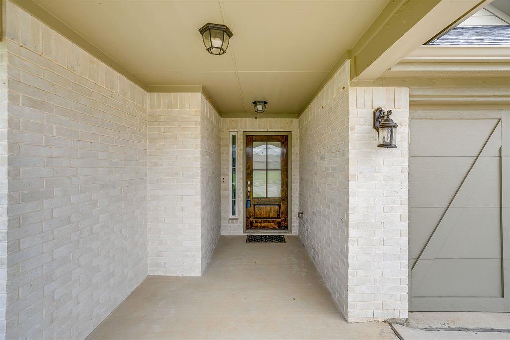 3125 Arbor View Drive