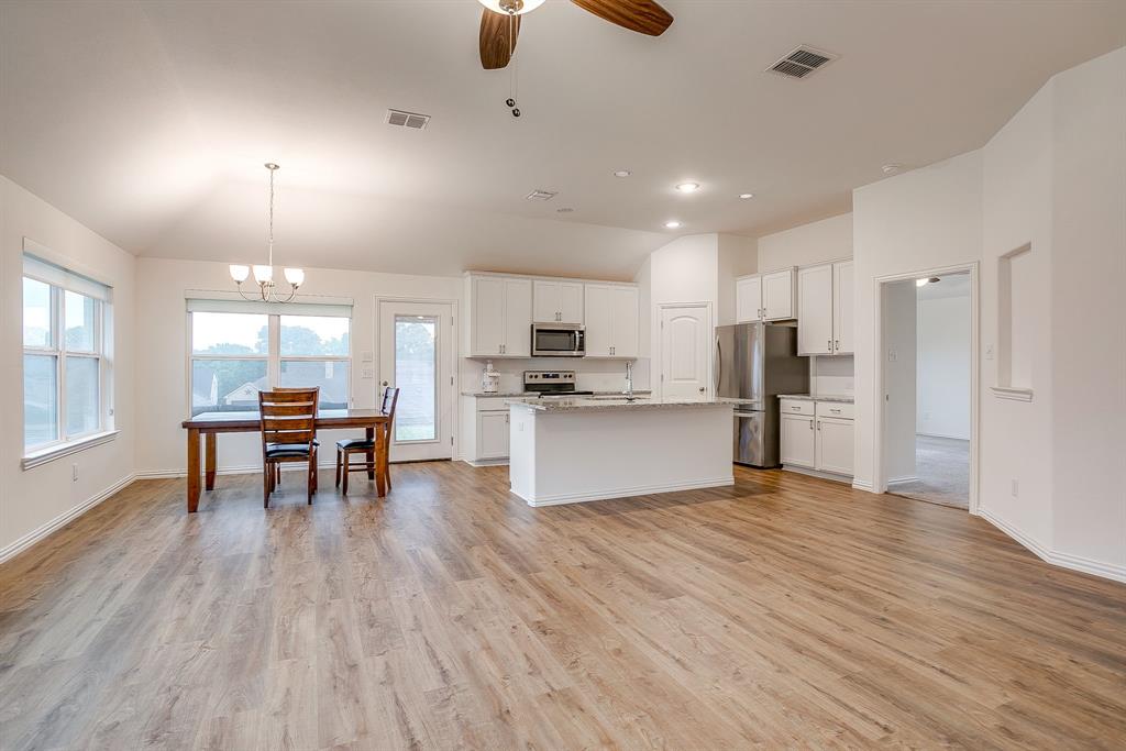 Mountain Vly Lake Ph 4 - Residential
