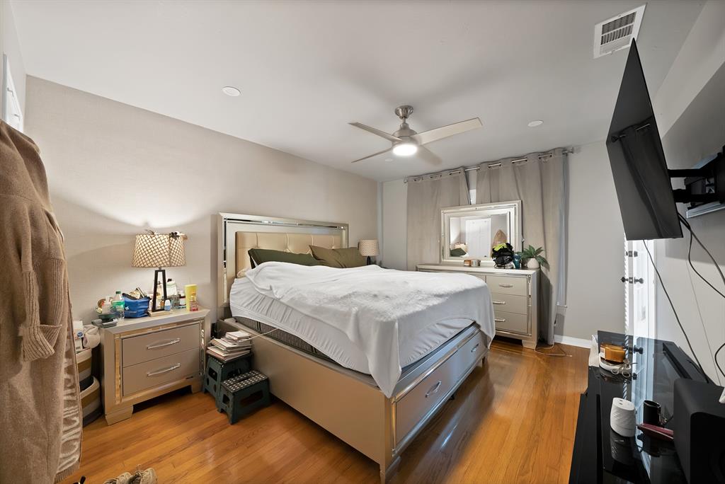 Kessler Plaza - Residential