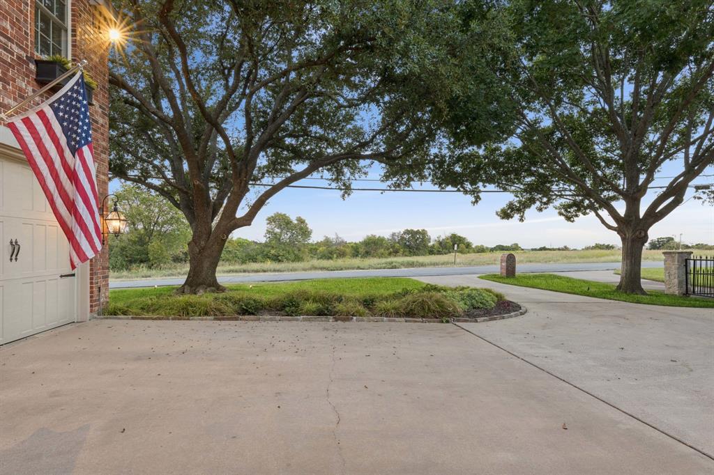 9227 Lanshire Drive