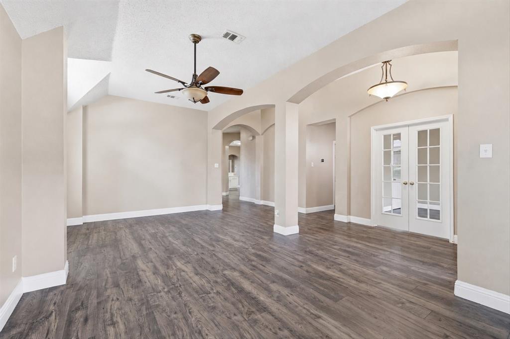 5541 Cranberry Drive