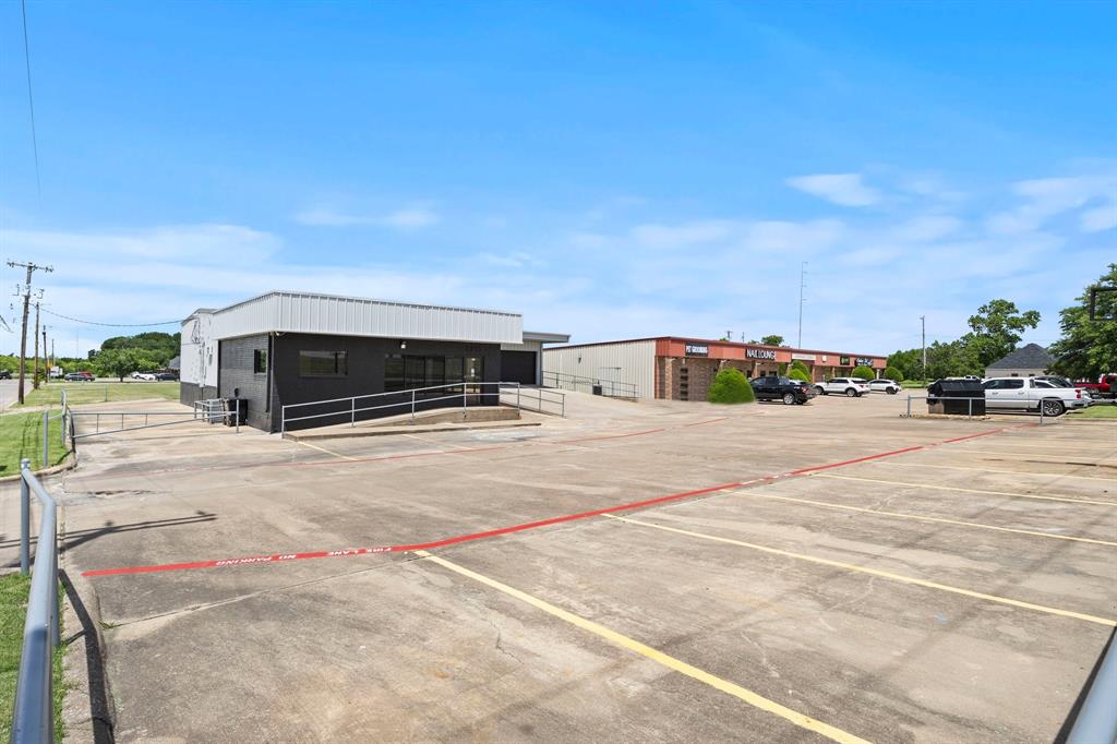 South Forty Add Ph 11 - Commercial Lease