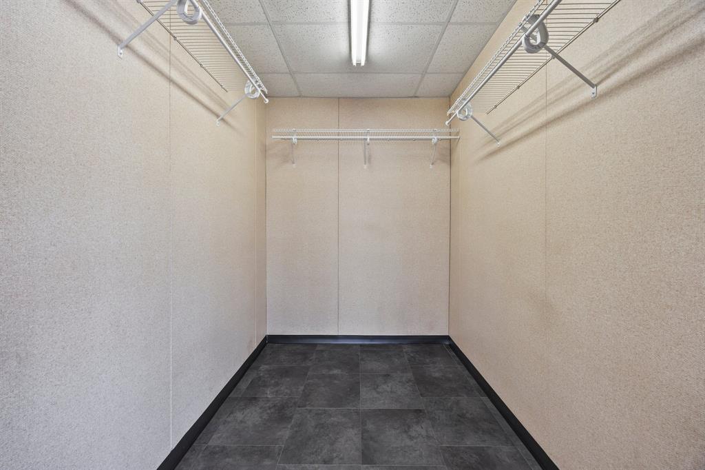 South Forty Add Ph 11 - Commercial Lease