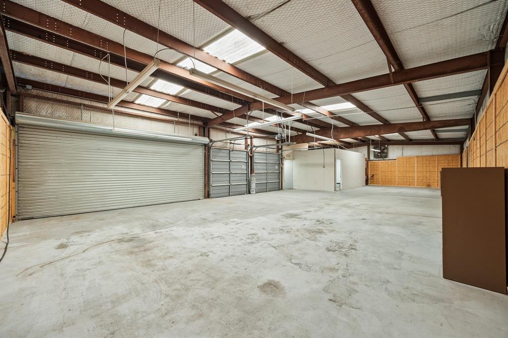 South Forty Add Ph 11 - Commercial Lease