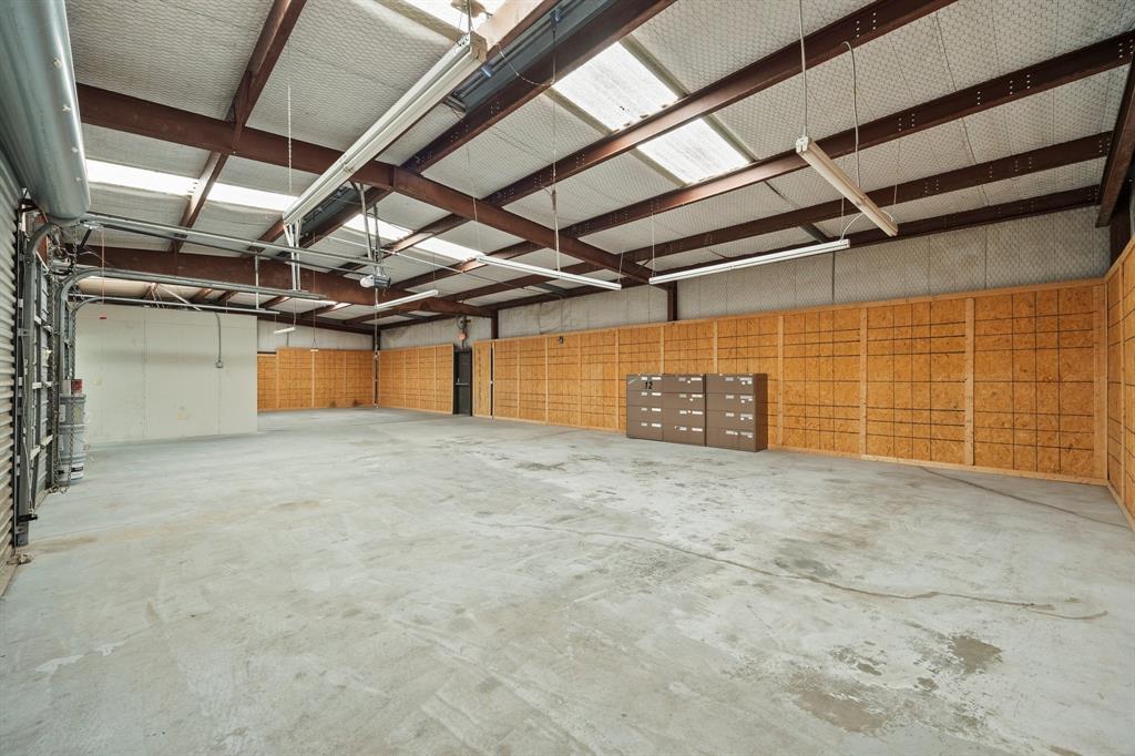 South Forty Add Ph 11 - Commercial Lease