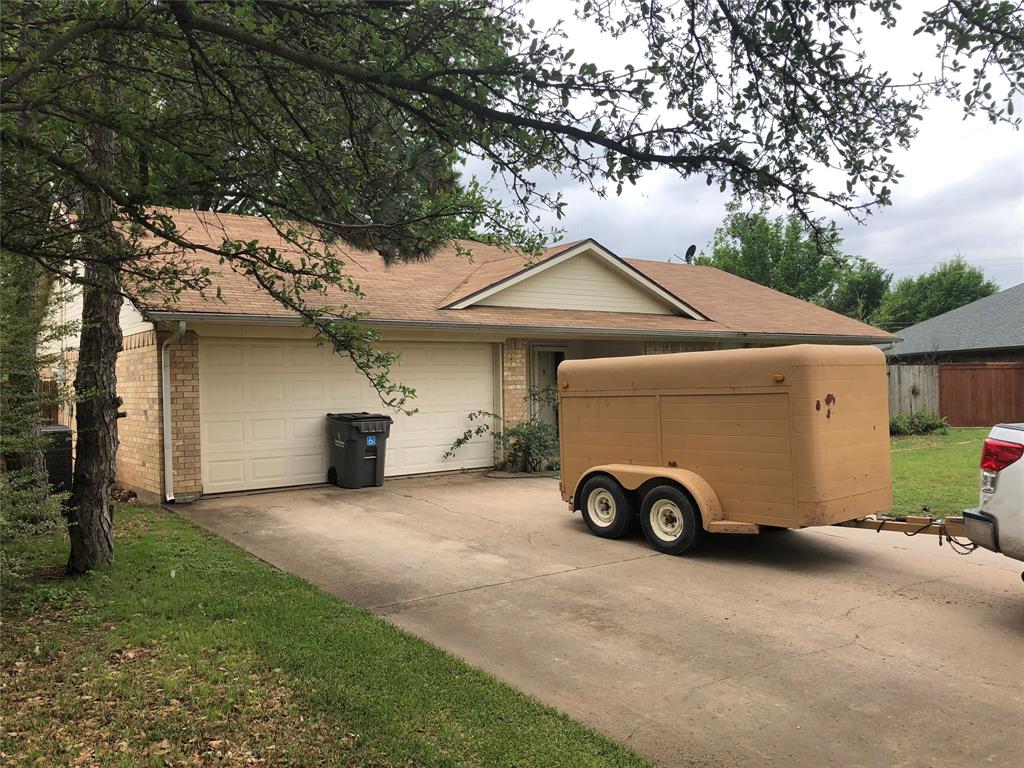 1211 Corvadura Street