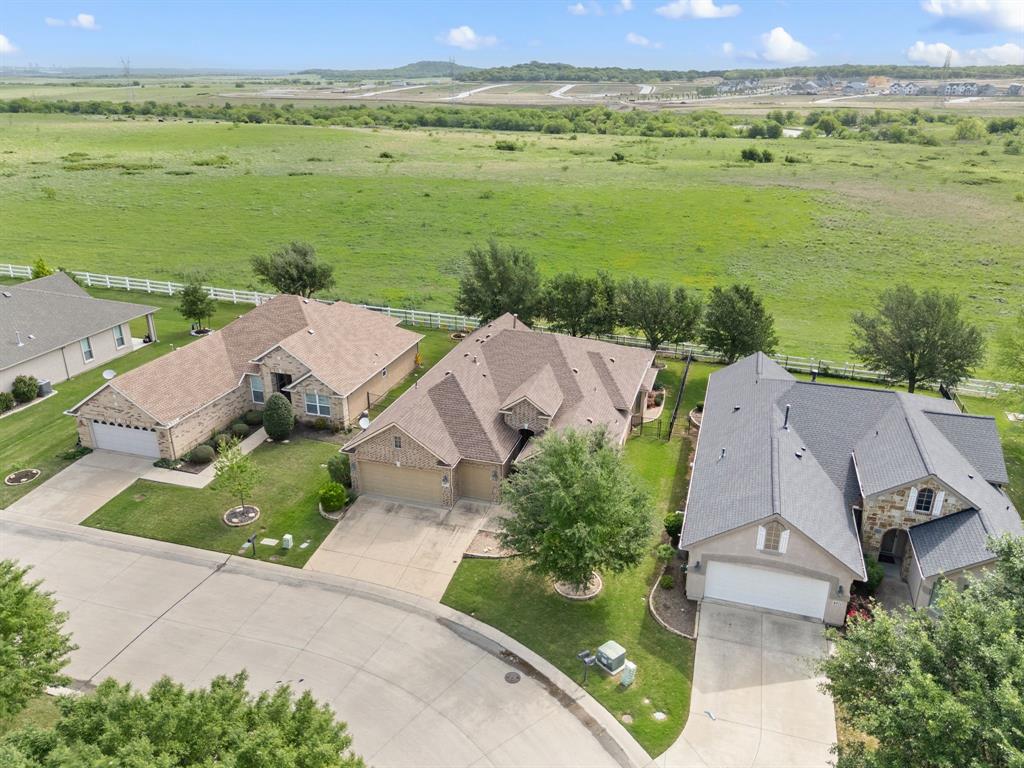 8917 Perimeter Street