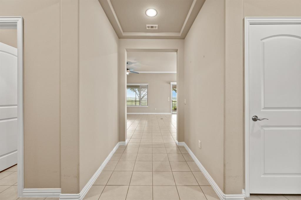 8917 Perimeter Street