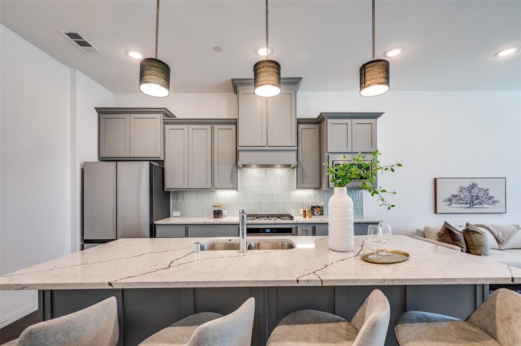 Viridian Village 1k - Residential