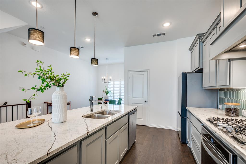 Viridian Village 1k - Residential