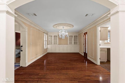 Tiny photo for 450 Albert Avenue, Shreveport, LA 71105 (MLS # 21394294)