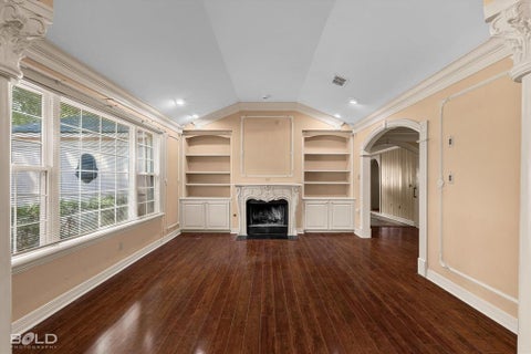Tiny photo for 450 Albert Avenue, Shreveport, LA 71105 (MLS # 21394294)