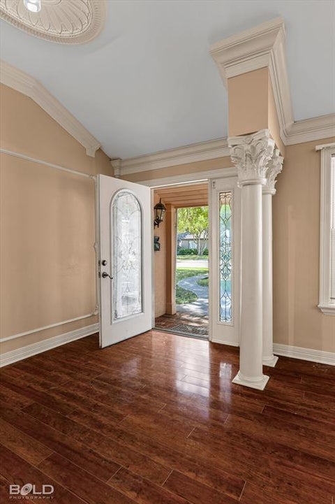 Tiny photo for 450 Albert Avenue, Shreveport, LA 71105 (MLS # 21394294)