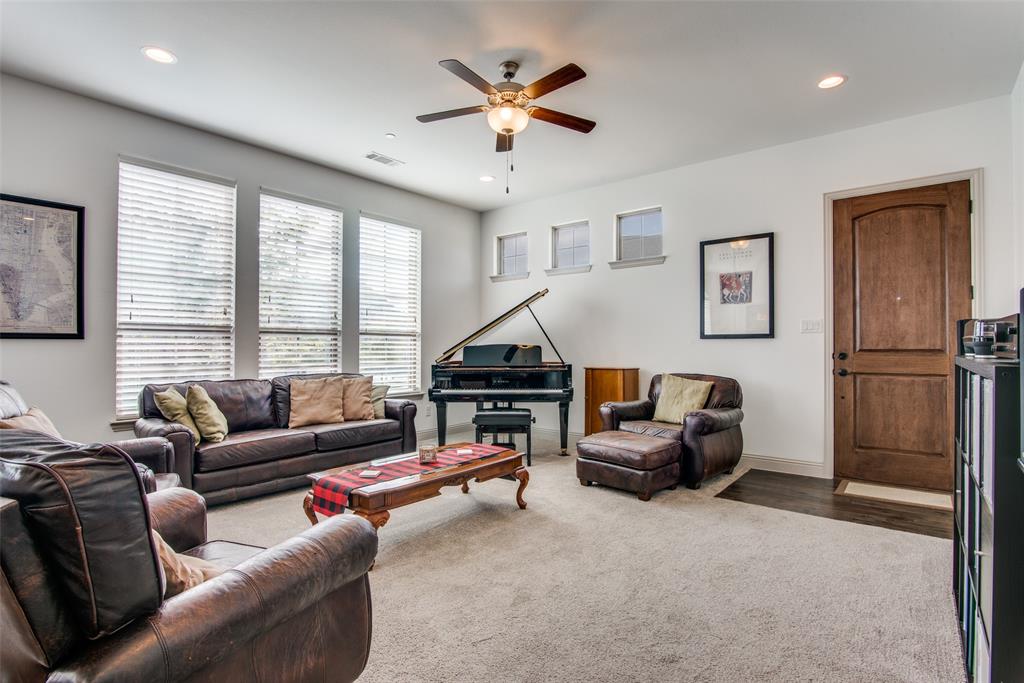 7216 Mitchell Drive