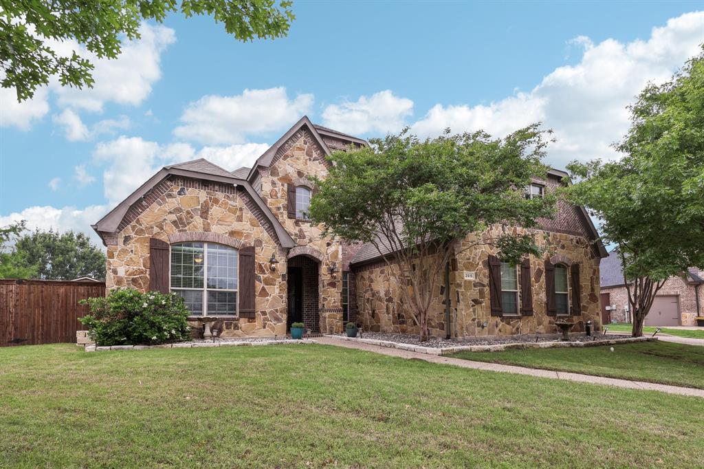 2515 Trophy Club Drive