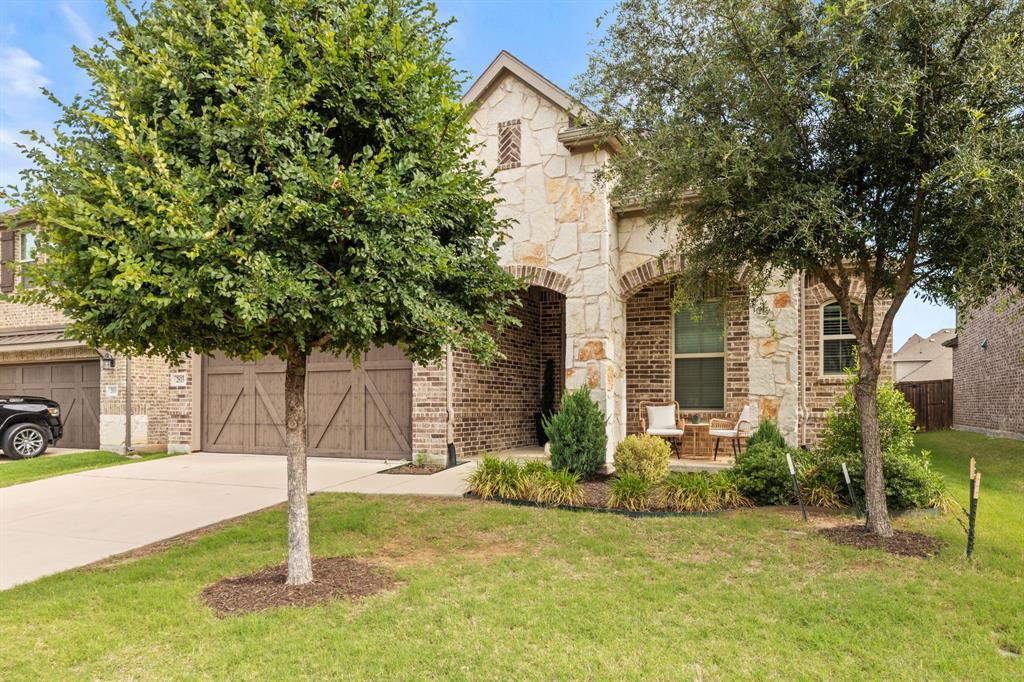 2815 Hackberry Creek Trail