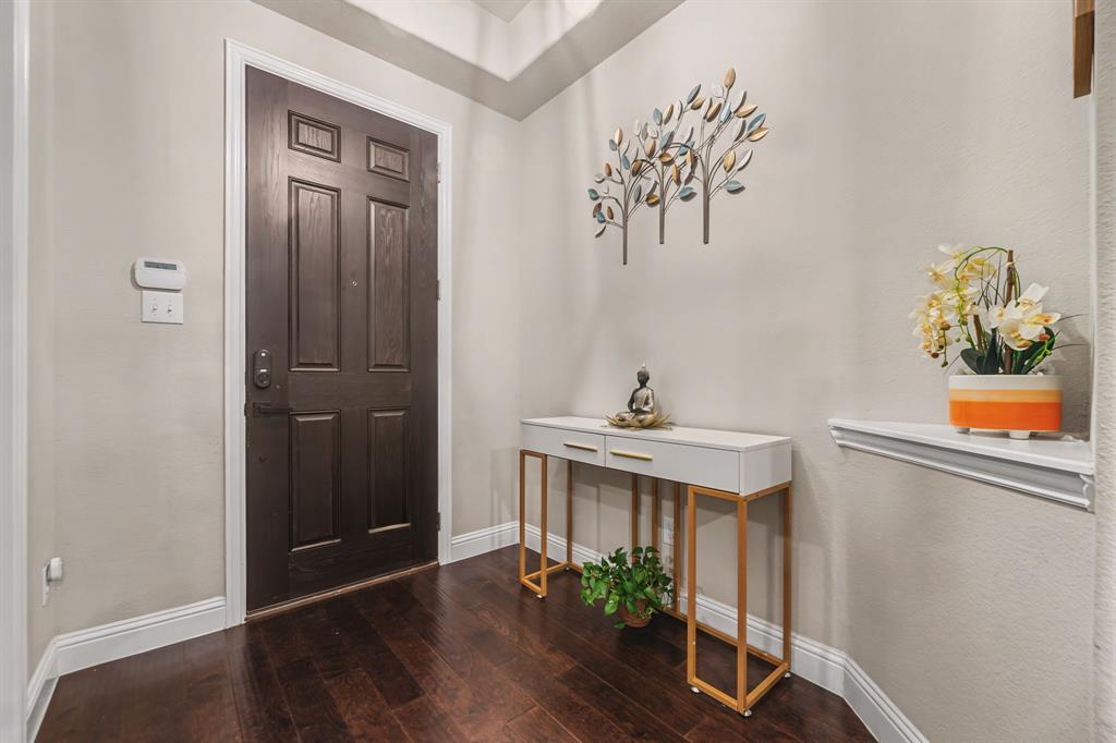2815 Hackberry Creek Trail