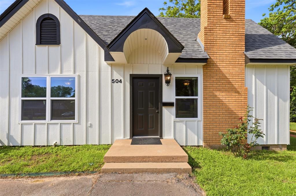 504 Quitman St.