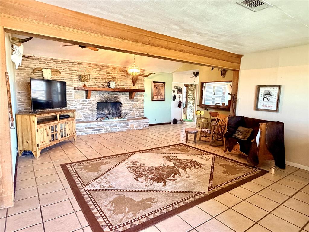 1399 State Highway 16 N