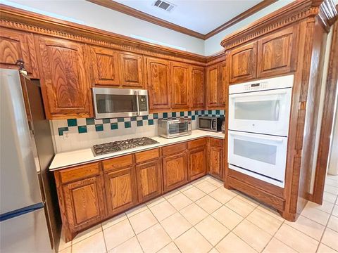 Tiny photo for 6713 Columbine Way, Plano, TX 75093 (MLS # 21088195)