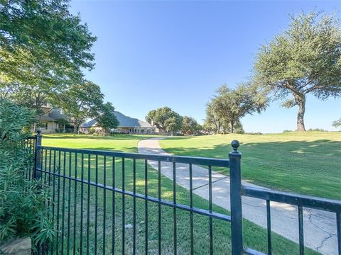 Tiny photo for 6713 Columbine Way, Plano, TX 75093 (MLS # 21088195)