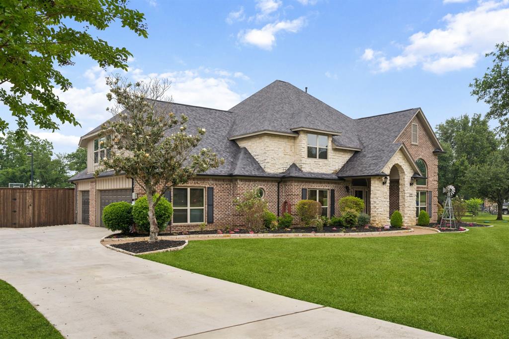 8400 Steeplechase Circle