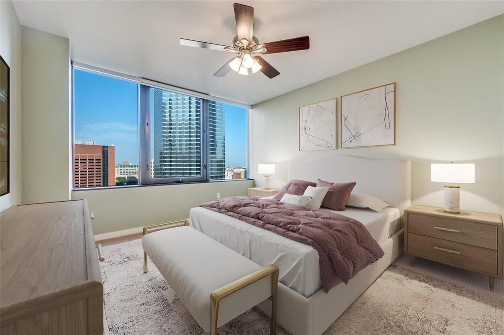 1200 Main Street 804