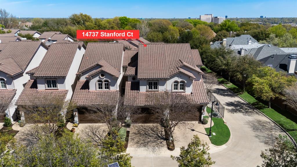 Stanford Court Villas - Residential