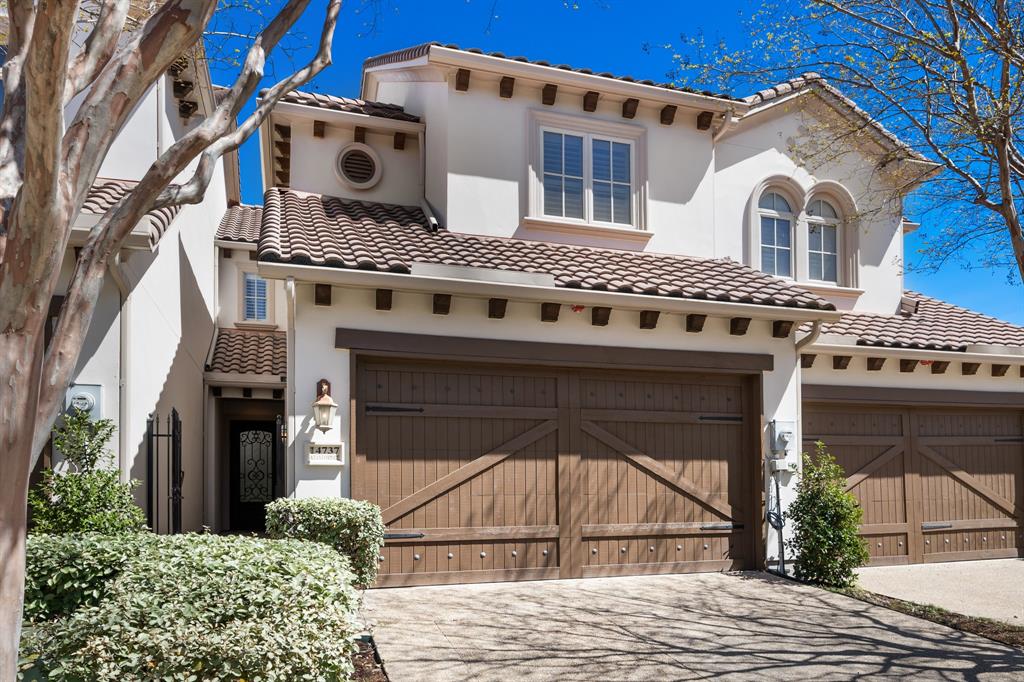 Stanford Court Villas - Residential