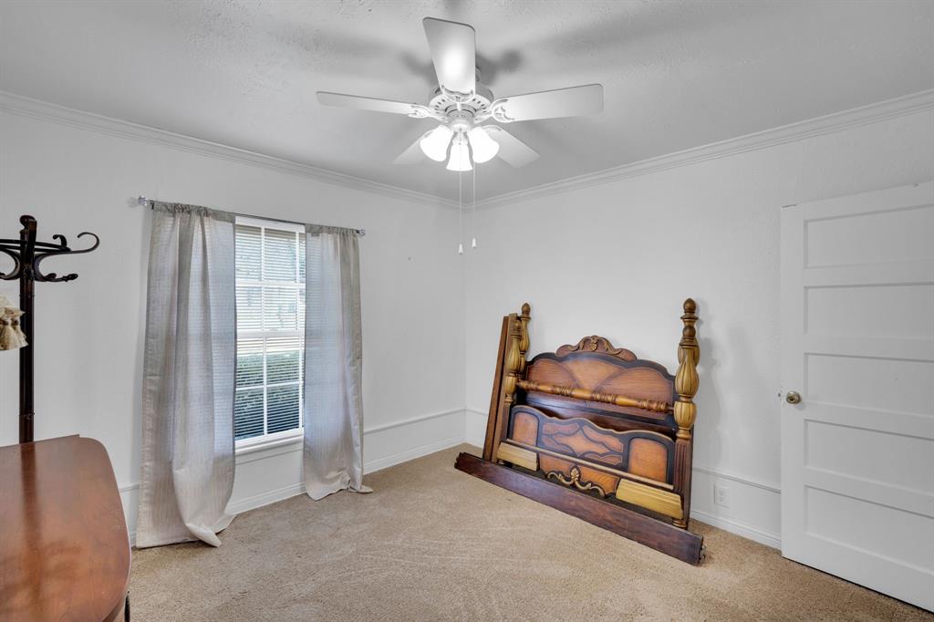 UNIVERSITY-REV - Residential