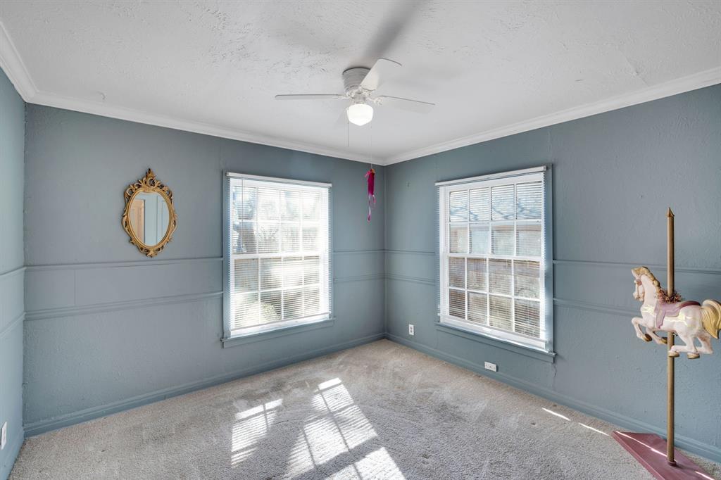 UNIVERSITY-REV - Residential