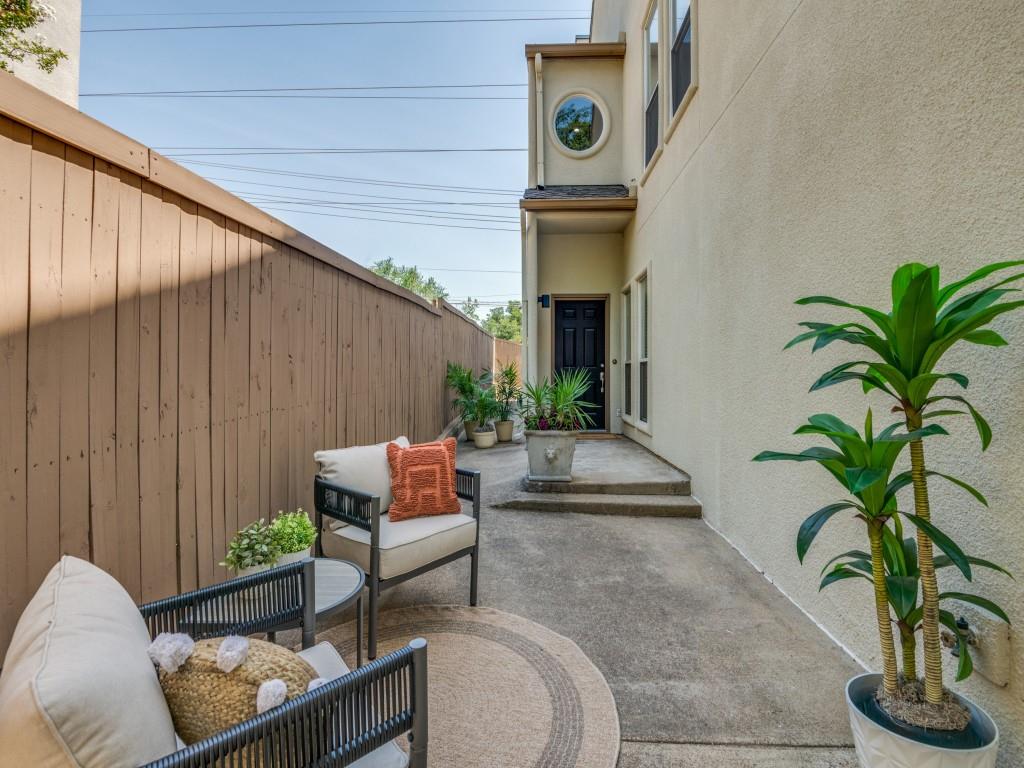 View Dallas, TX 75248 townhome