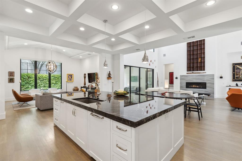 Crestway Forest Estates - Residential