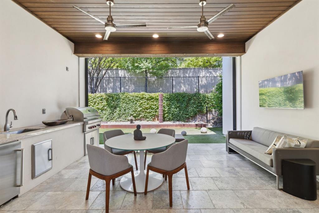 Crestway Forest Estates - Residential