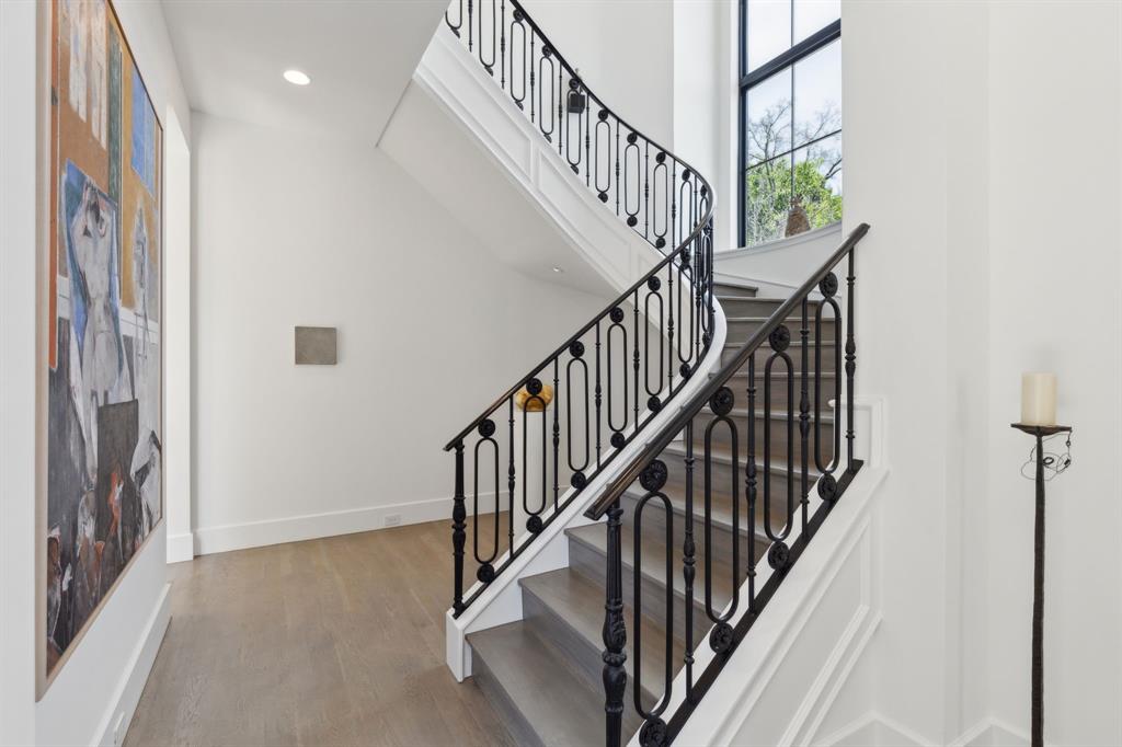 Crestway Forest Estates - Residential