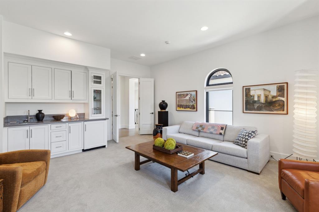 Crestway Forest Estates - Residential