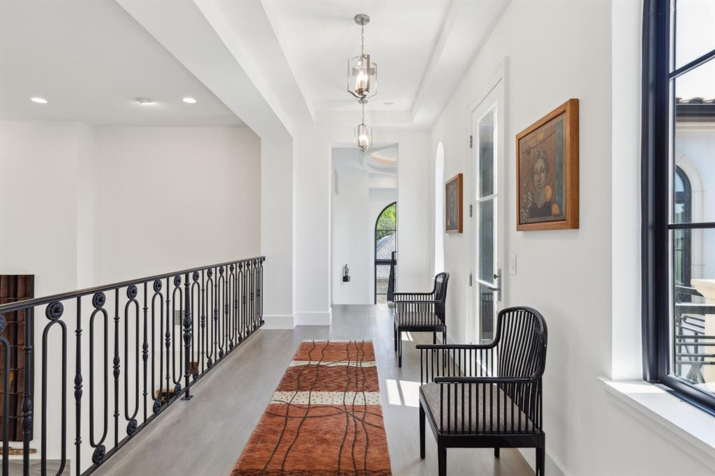 Crestway Forest Estates - Residential