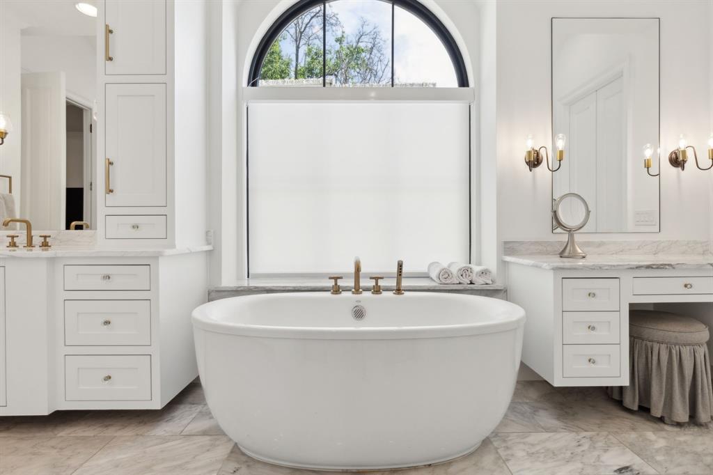 Crestway Forest Estates - Residential