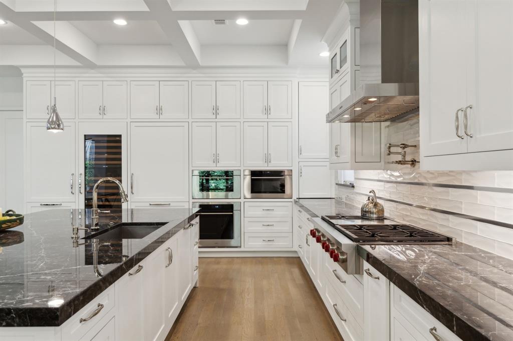 Crestway Forest Estates - Residential