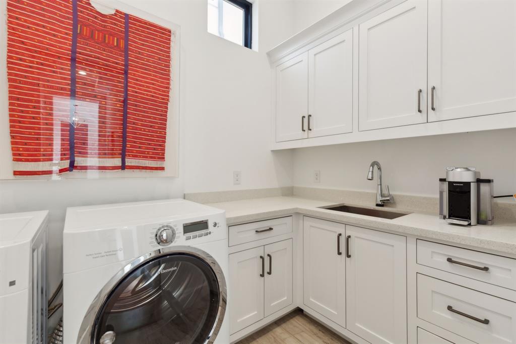 Crestway Forest Estates - Residential