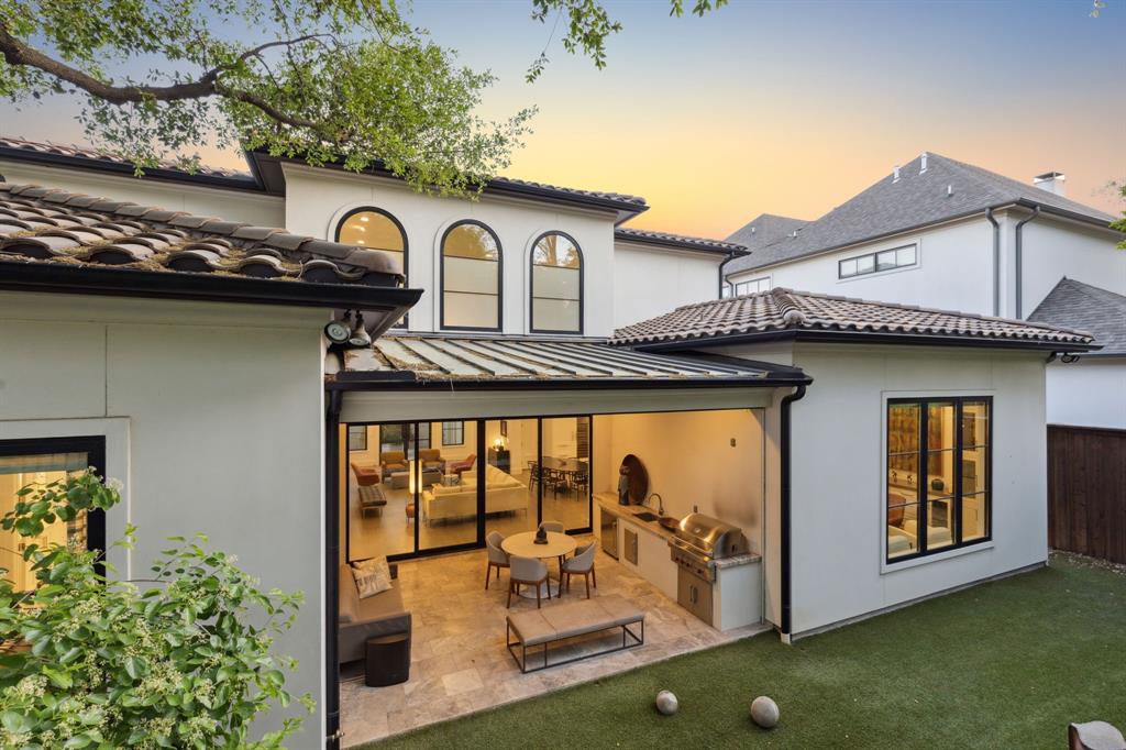 Crestway Forest Estates - Residential