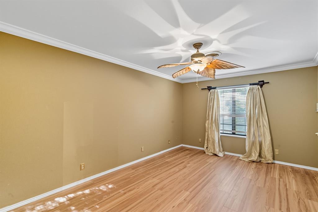 Royal Oaks - Residential