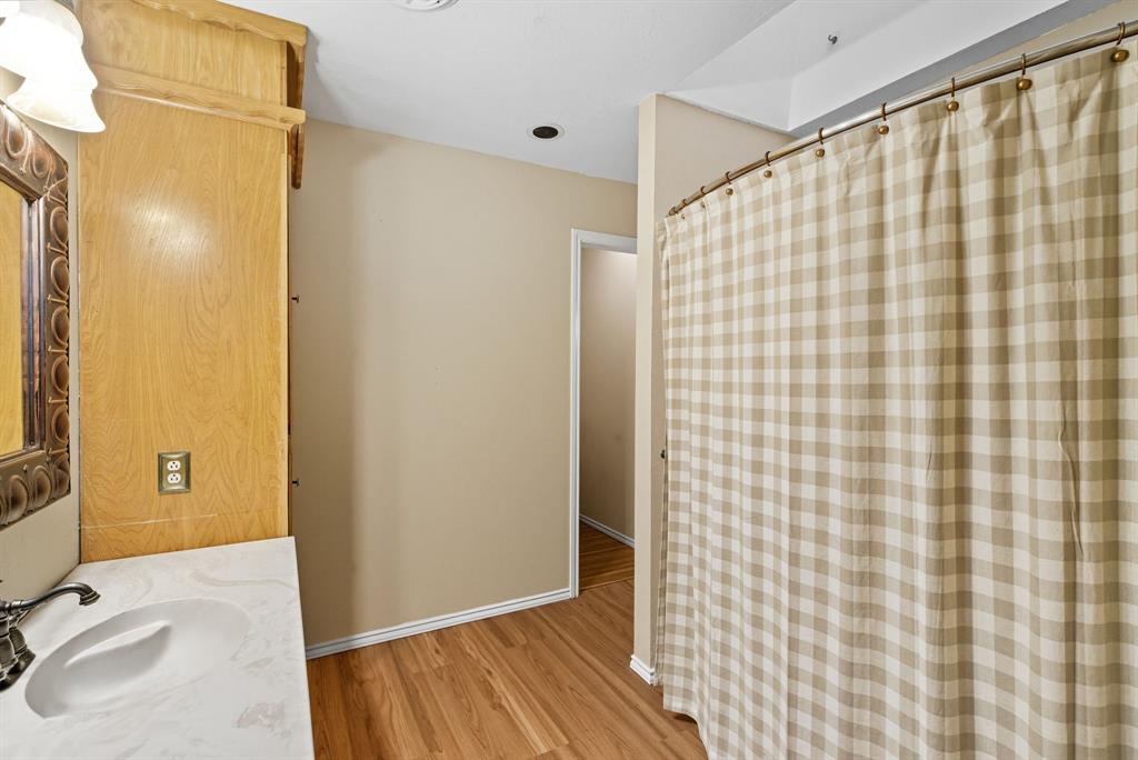 Royal Oaks - Residential