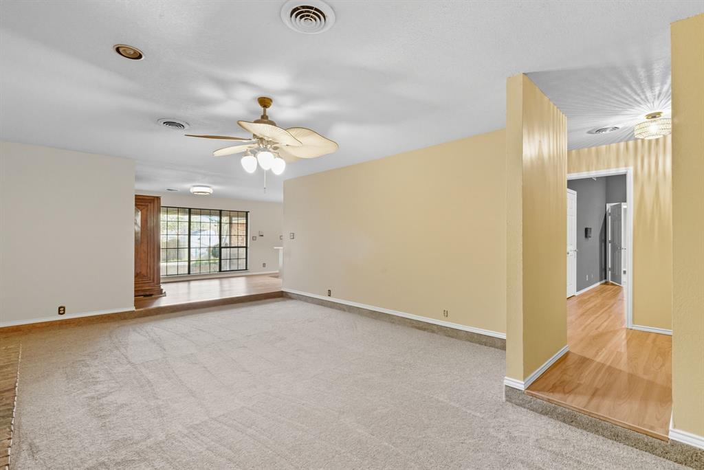 Royal Oaks - Residential