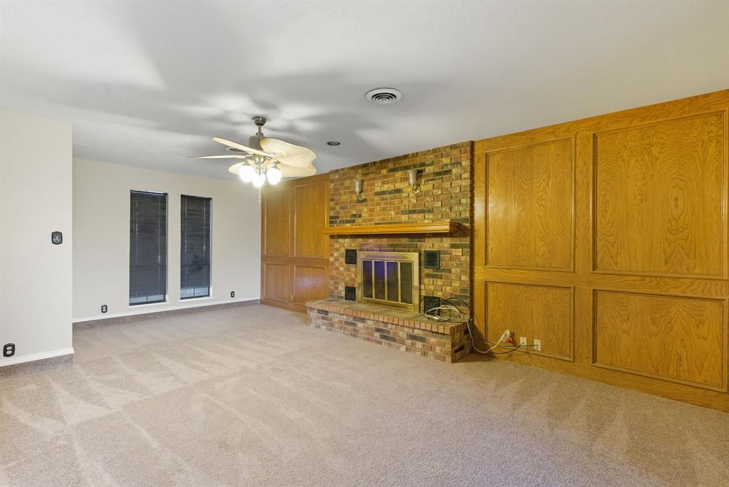 Royal Oaks - Residential