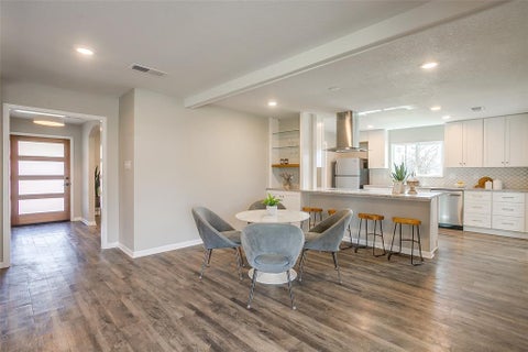 Photo of 6940 Bal Lake Drive, Fort Worth, TX 76116 (MLS # 21367645)