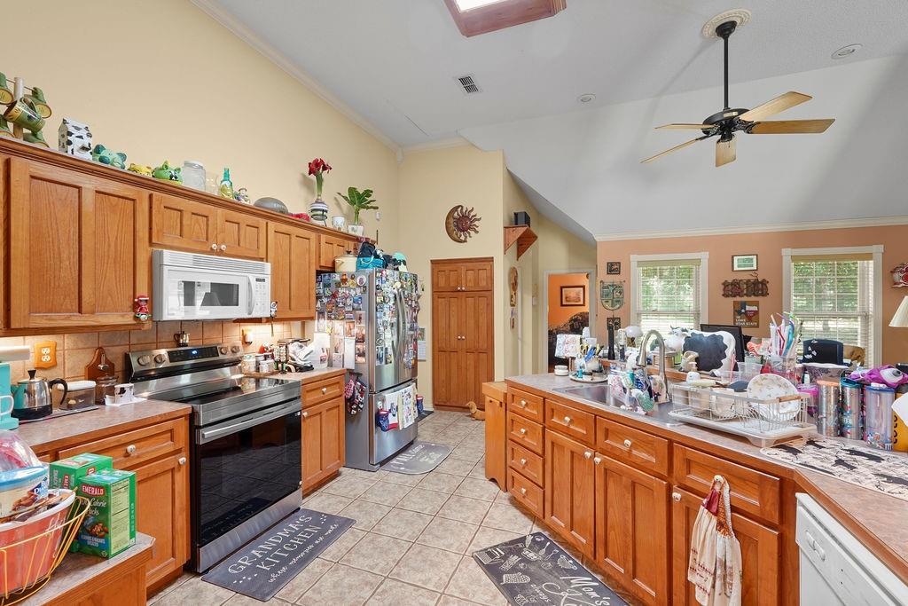 Stone Chimney Creek - Residential